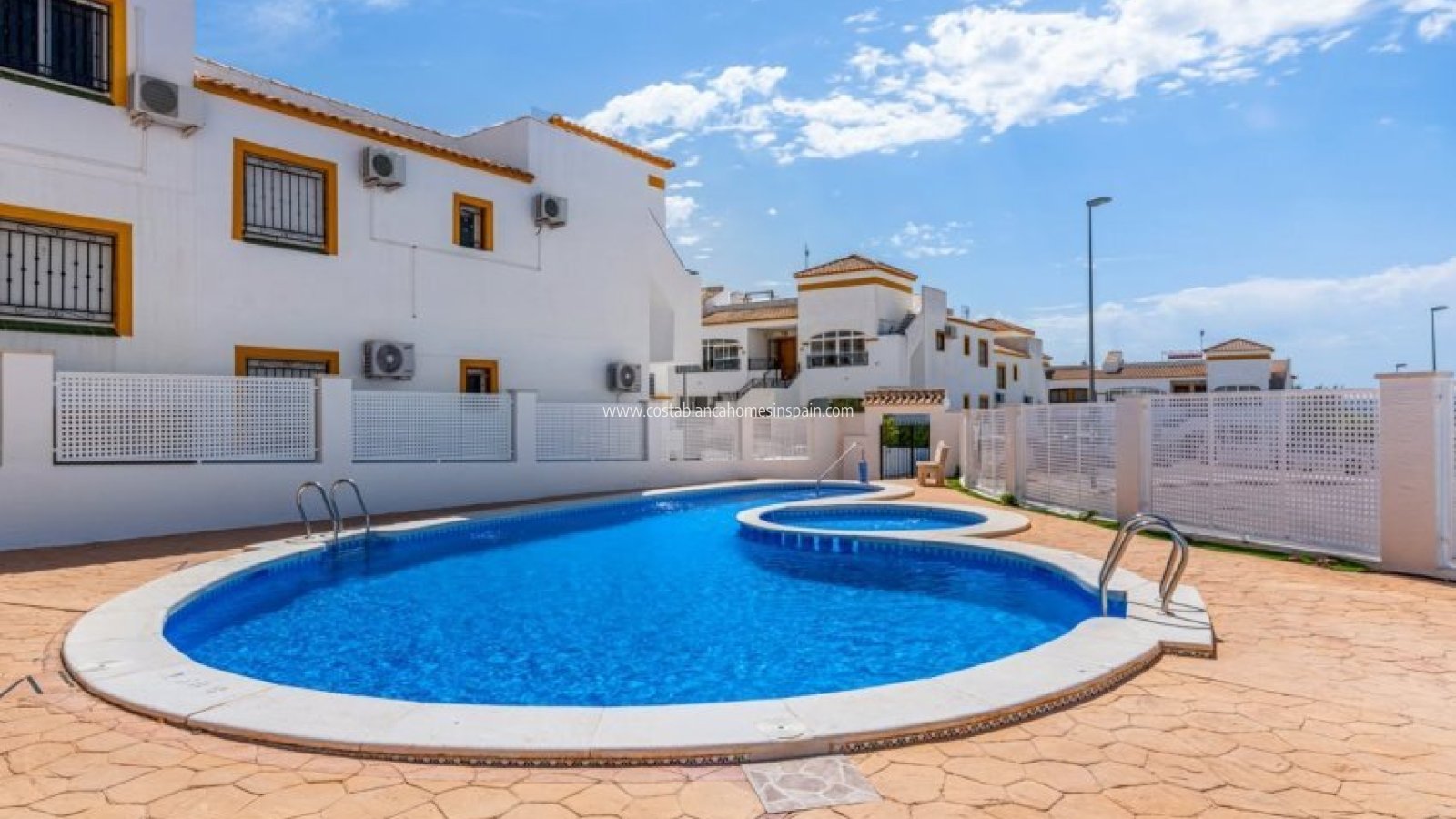 Resale - Apartment - Vistabella - Costa Blanca