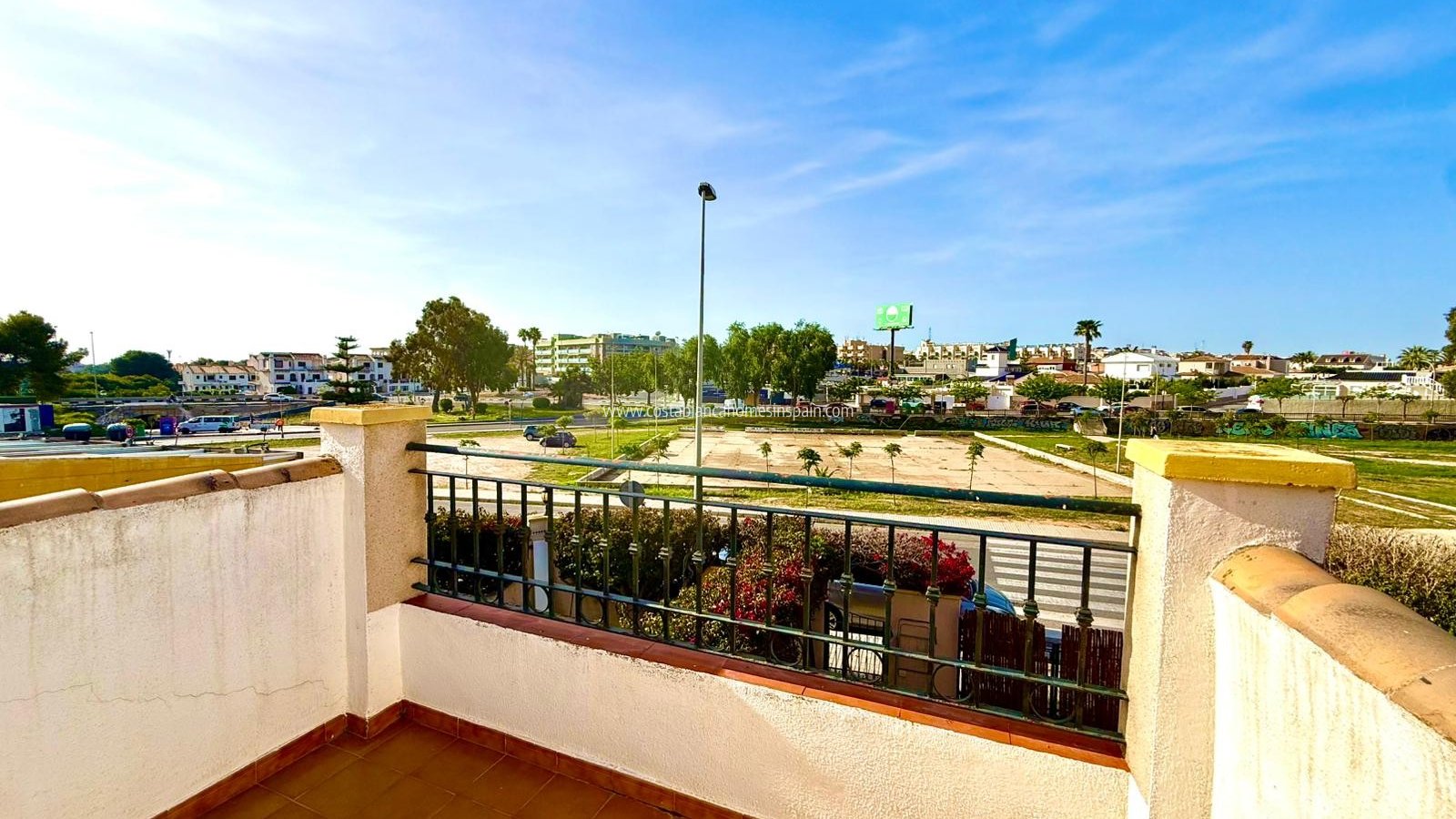 Resale - Bungalow - Cabo Roig