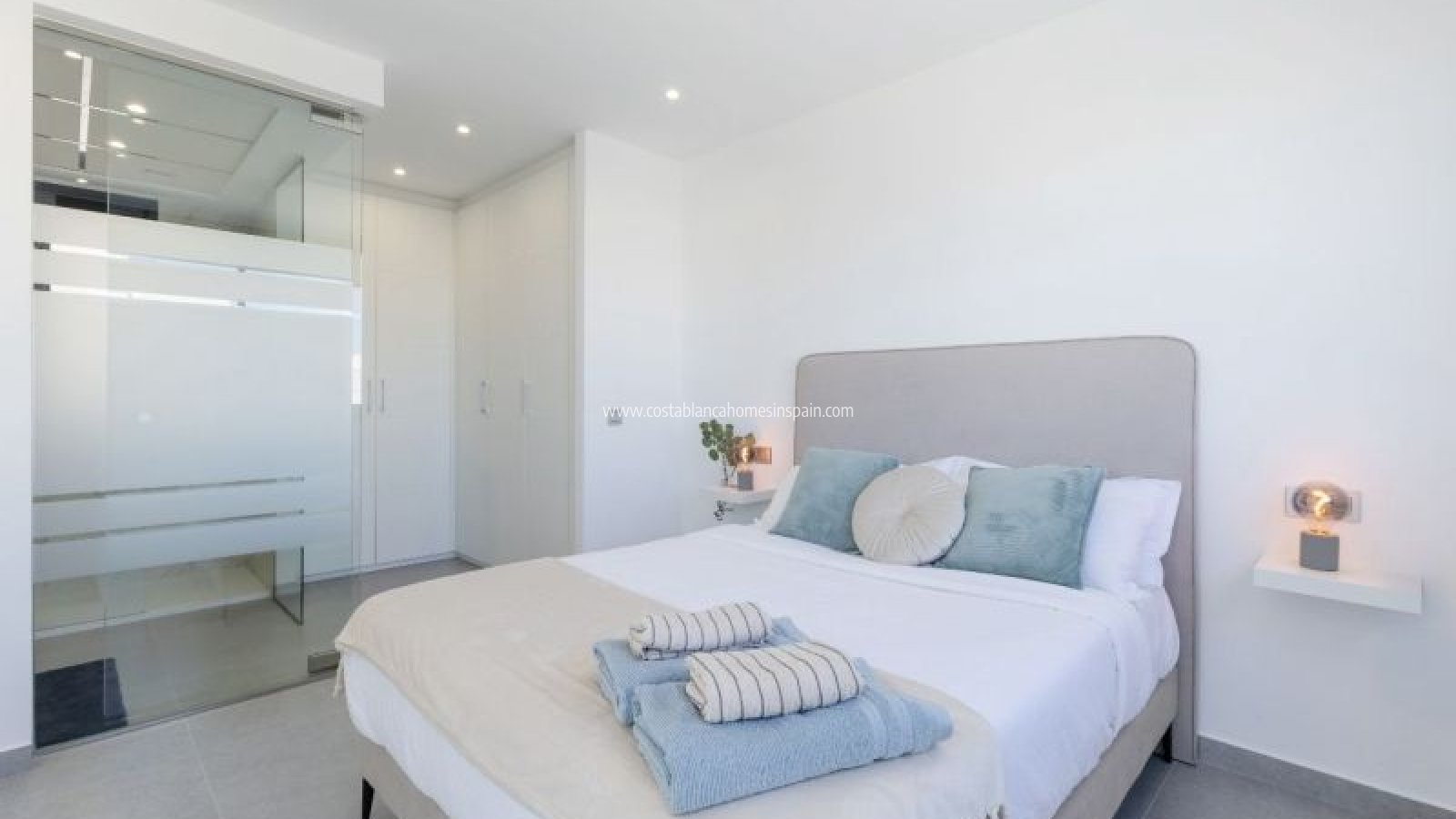 Resale - Detached Villa - Algorfa