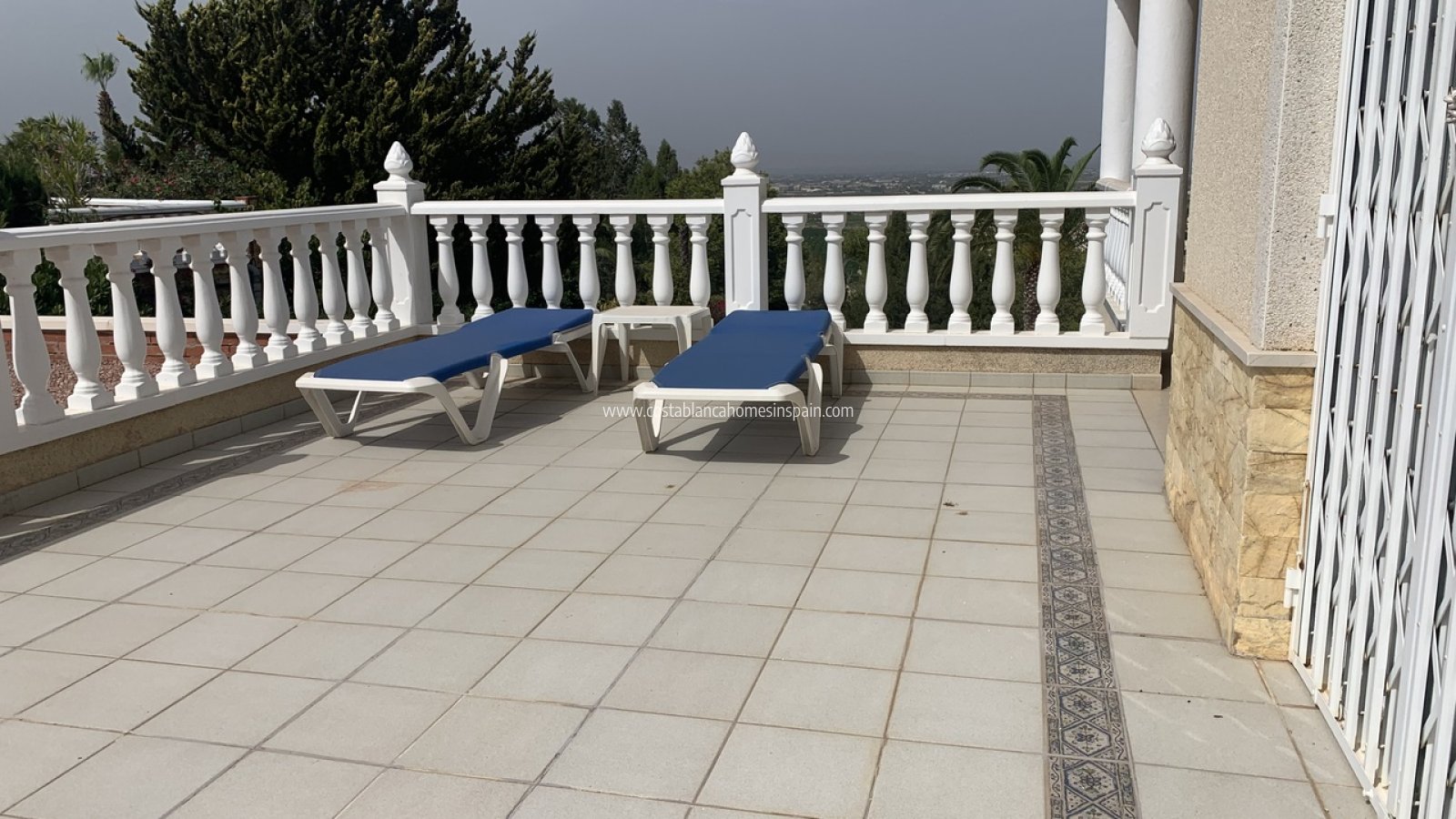 Resale - Detached Villa - Algorfa