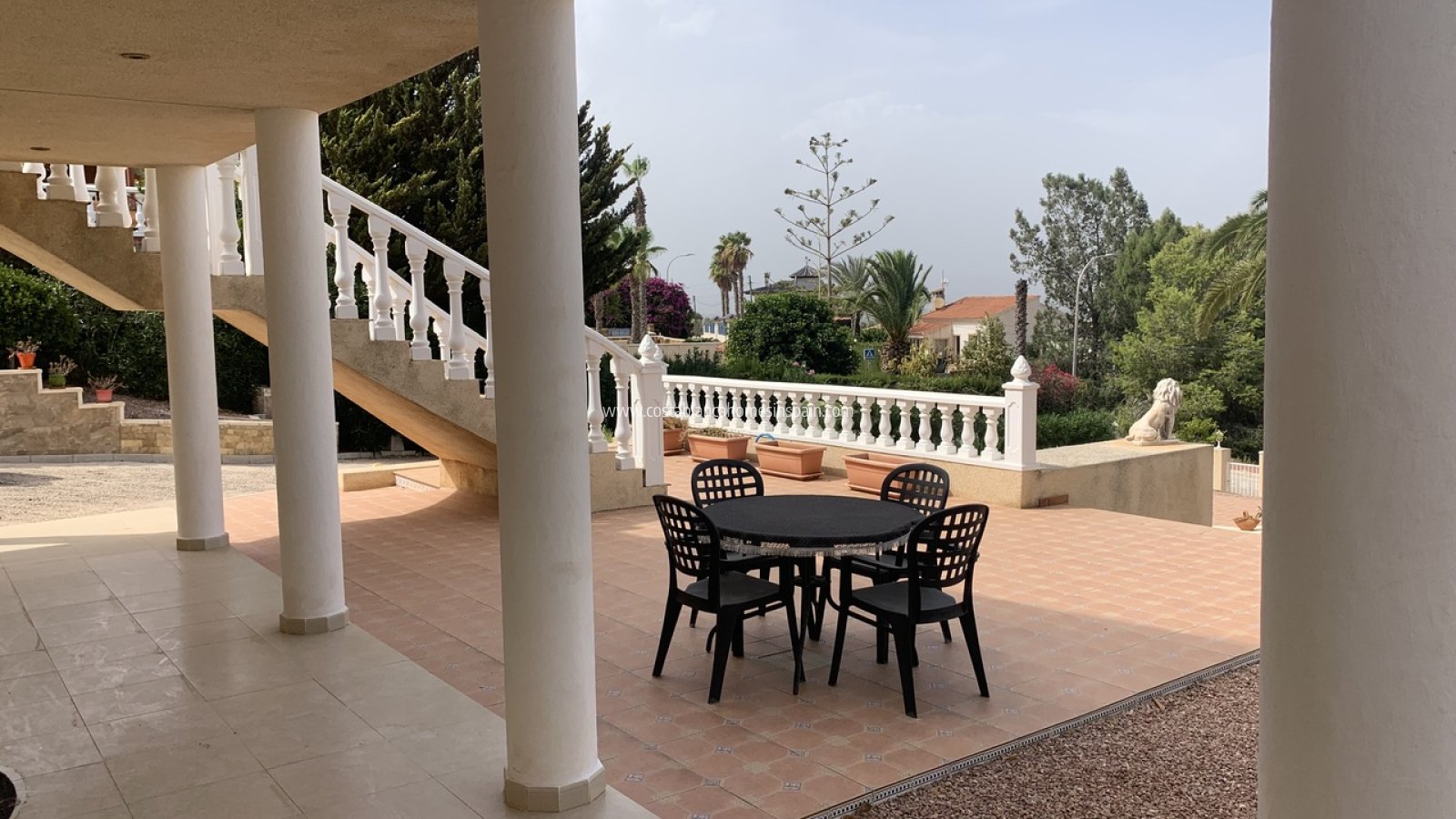 Resale - Detached Villa - Algorfa