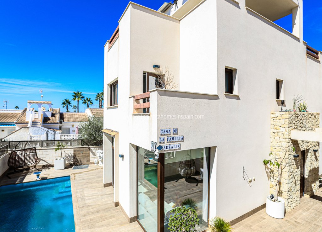 Resale - Detached Villa - Ciudad Quesada - Doña Pepa