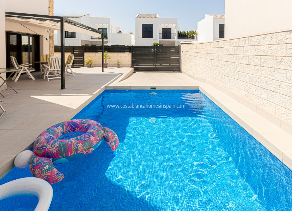 Resale - Detached Villa - Ciudad Quesada - Doña Pepa