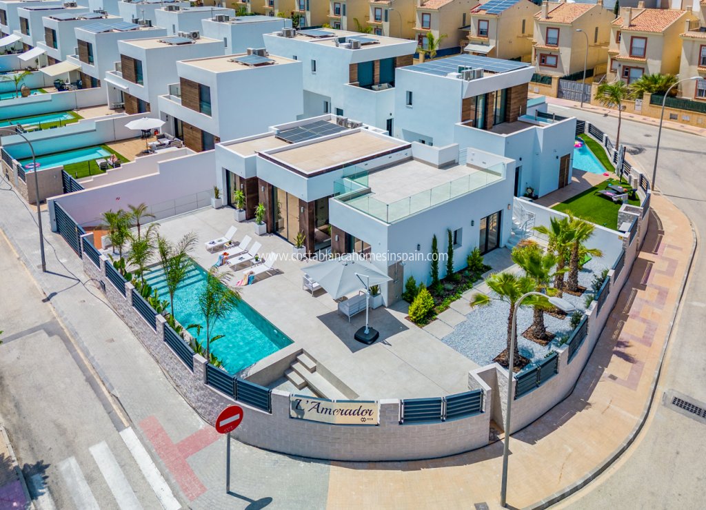 Resale - Detached Villa - El Campello - El Amerador