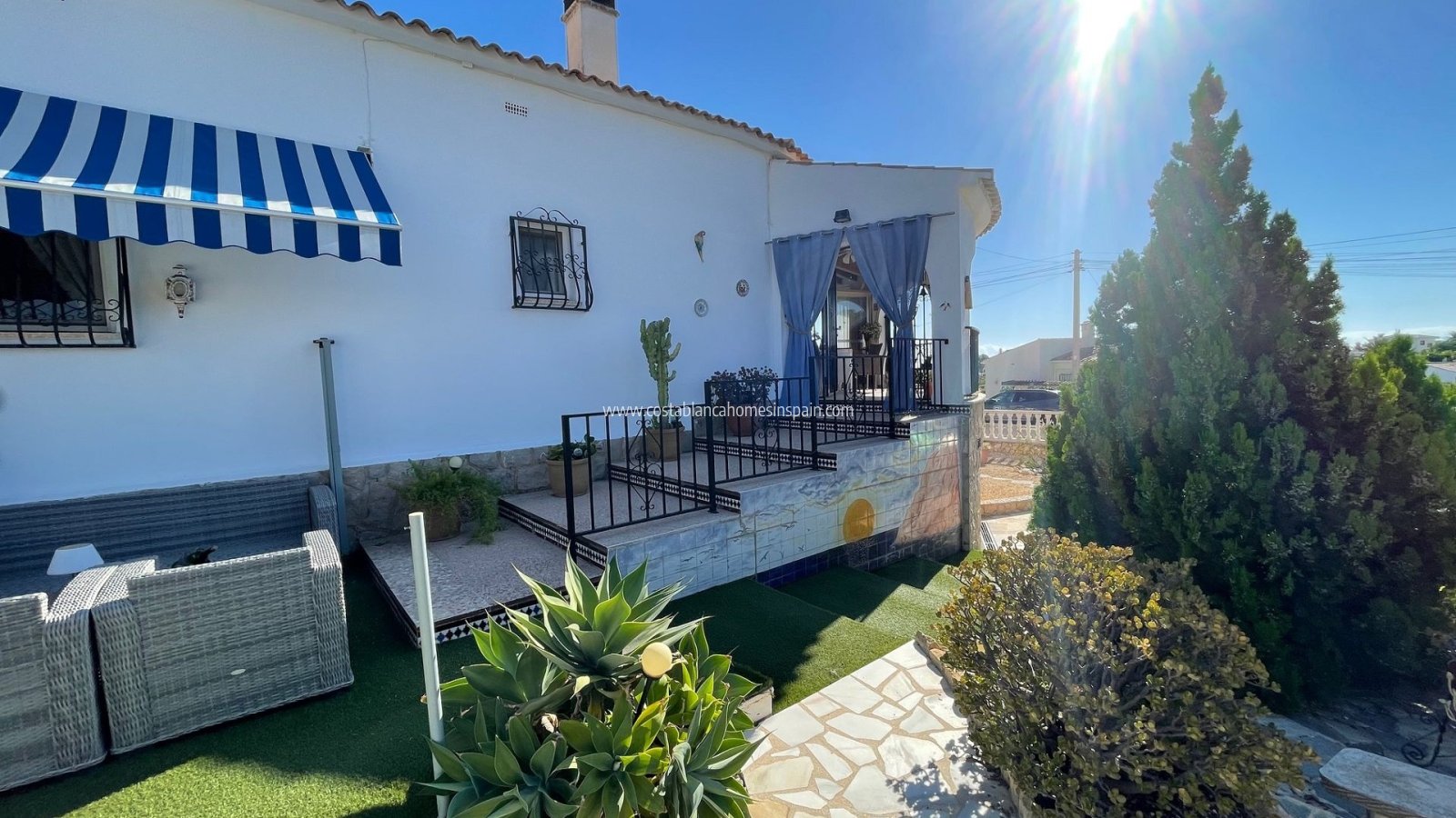 Resale - Detached Villa - l'Alfas del Pi