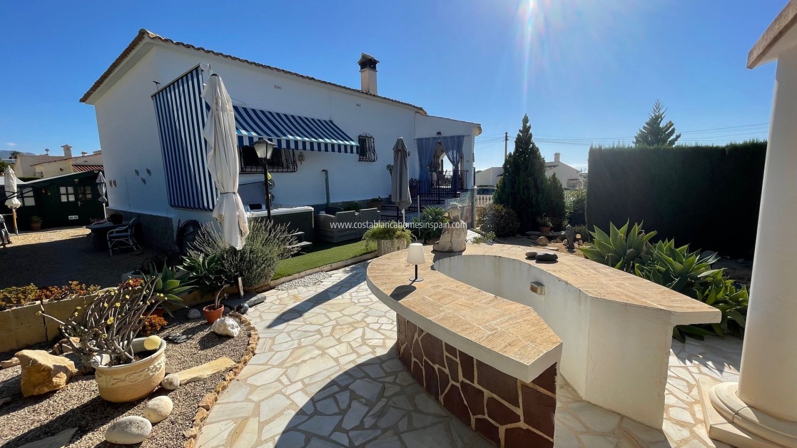 Resale - Detached Villa - l'Alfas del Pi