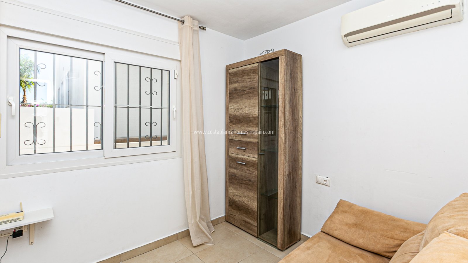 Resale - Detached Villa - La Marina