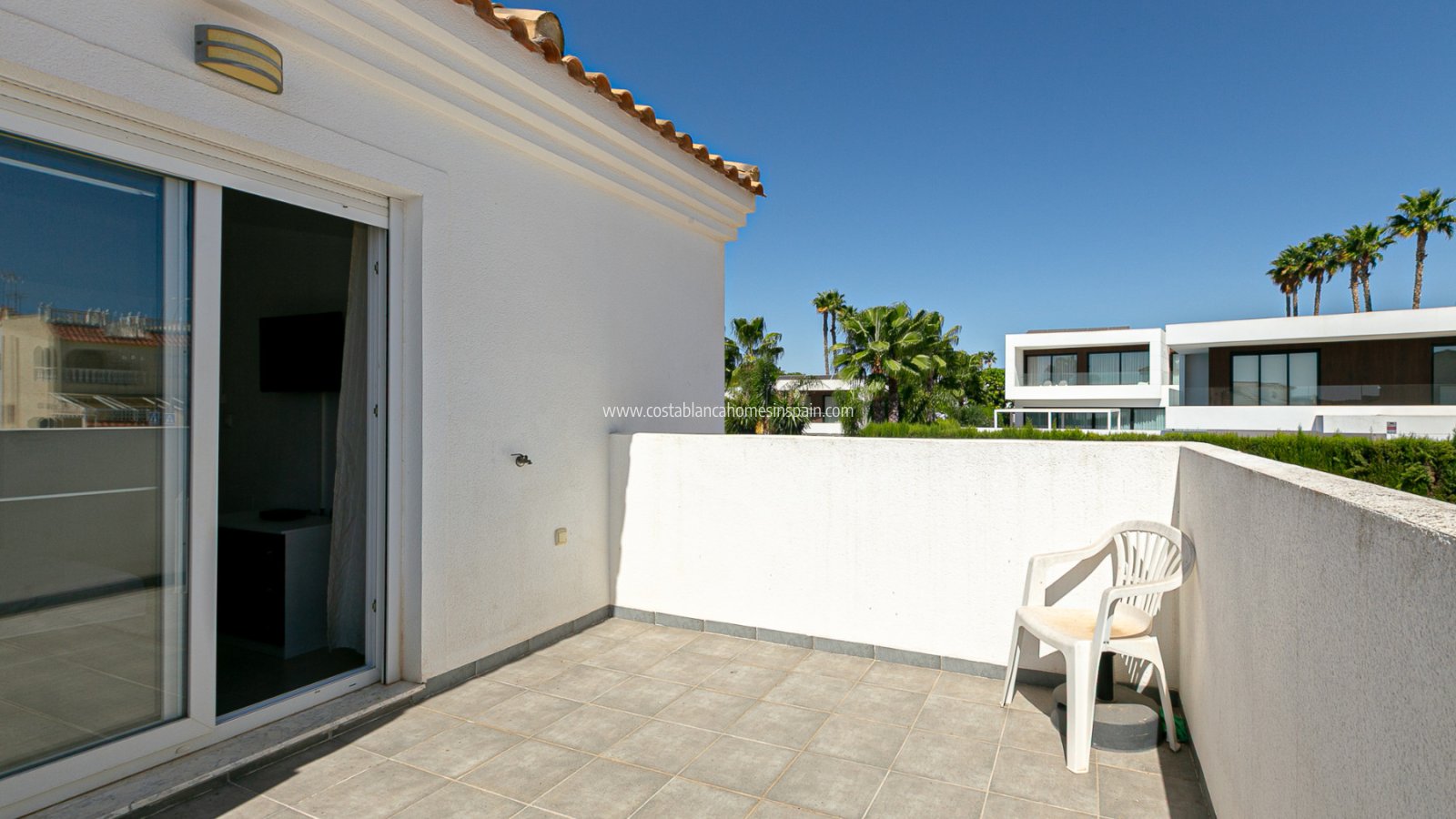 Resale - Detached Villa - La Marina
