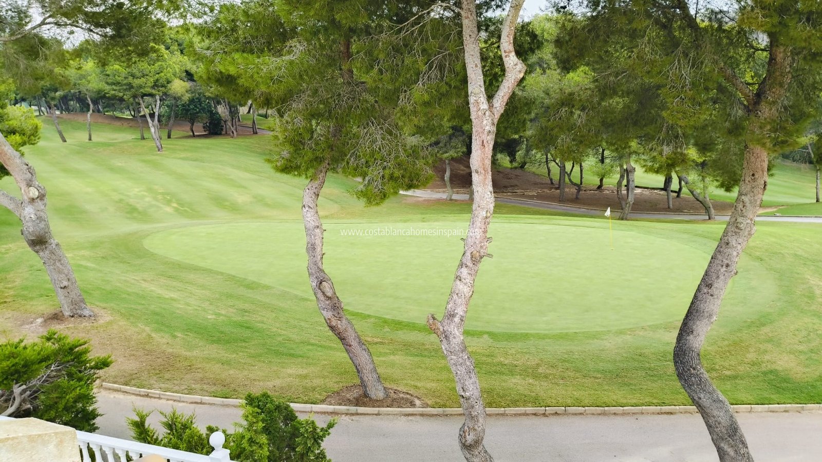 Resale - Detached Villa - Las Ramblas Golf