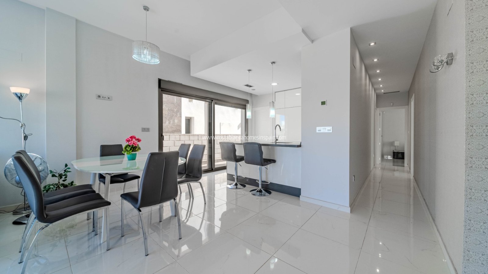 Resale - Detached Villa - Los Dolses