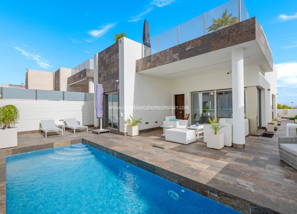 Resale - Detached Villa - Orihuela Costa - Villamartín