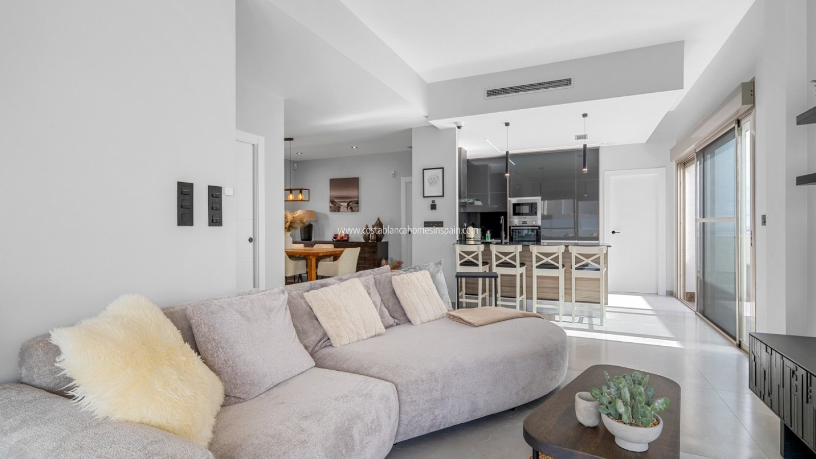 Resale - Detached Villa - Orihuela Costa - Villamartín