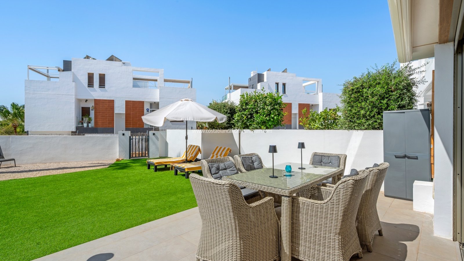 Resale - Detached Villa - Orihuela Costa - Villamartin
