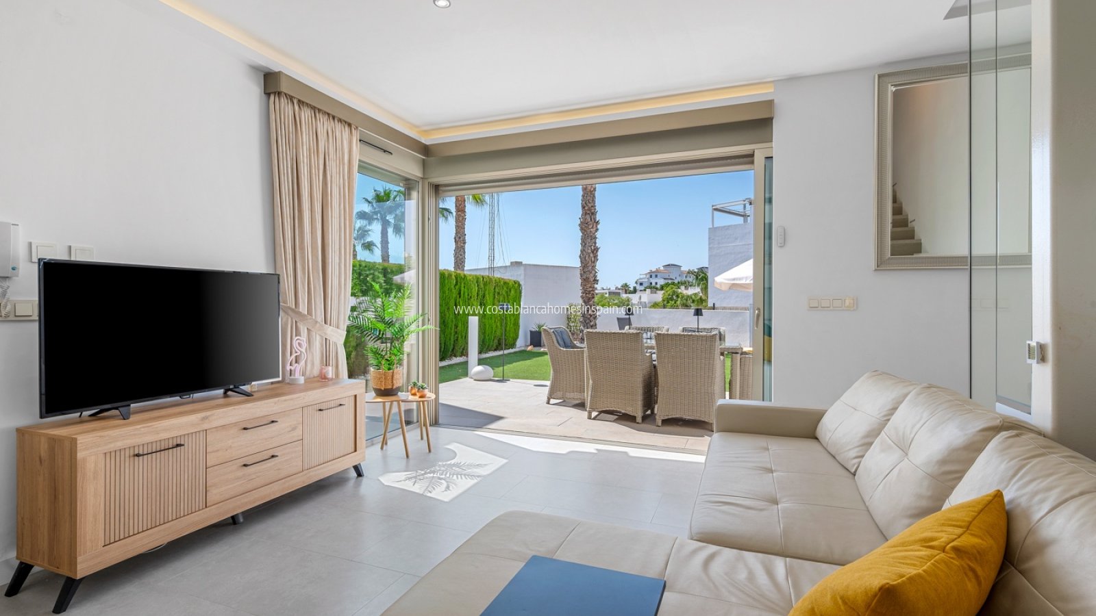 Resale - Detached Villa - Orihuela Costa - Villamartin
