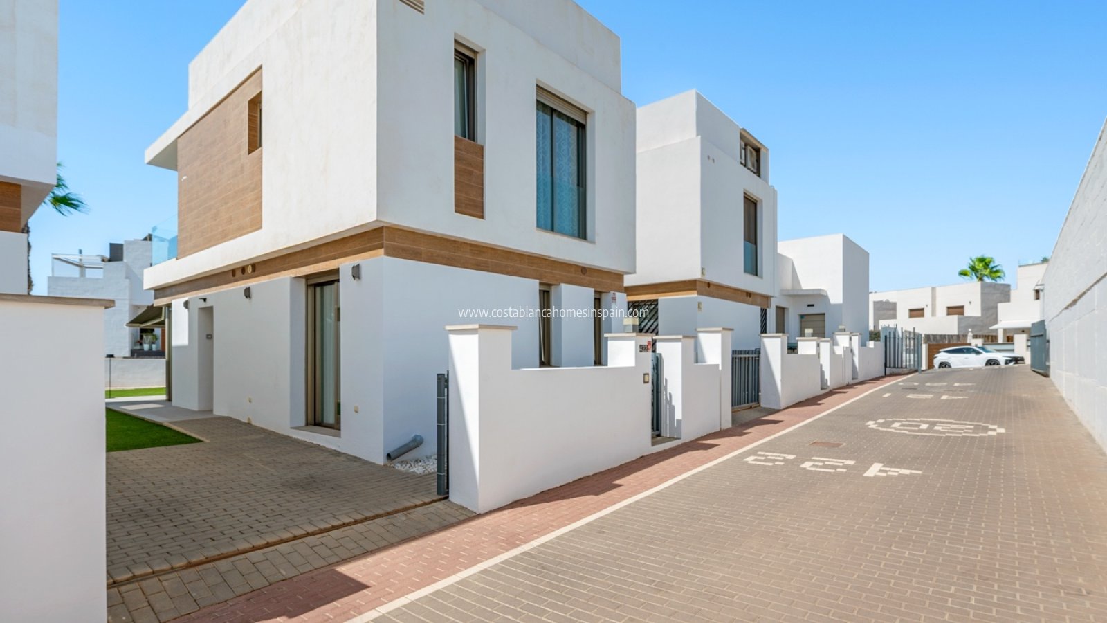 Resale - Detached Villa - Orihuela Costa - Villamartin