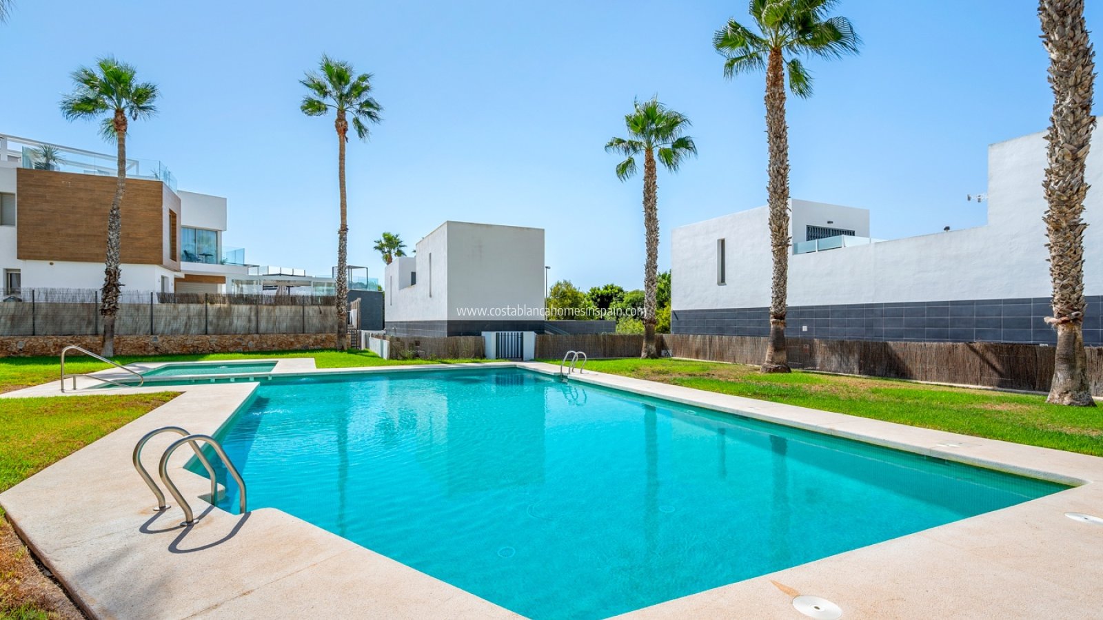 Resale - Detached Villa - Orihuela Costa - Villamartin