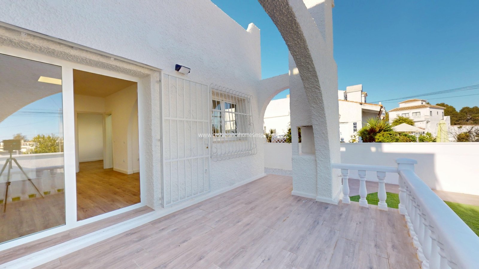 Resale - Detached Villa - San Miguel de Salinas - BLUE LAGOON