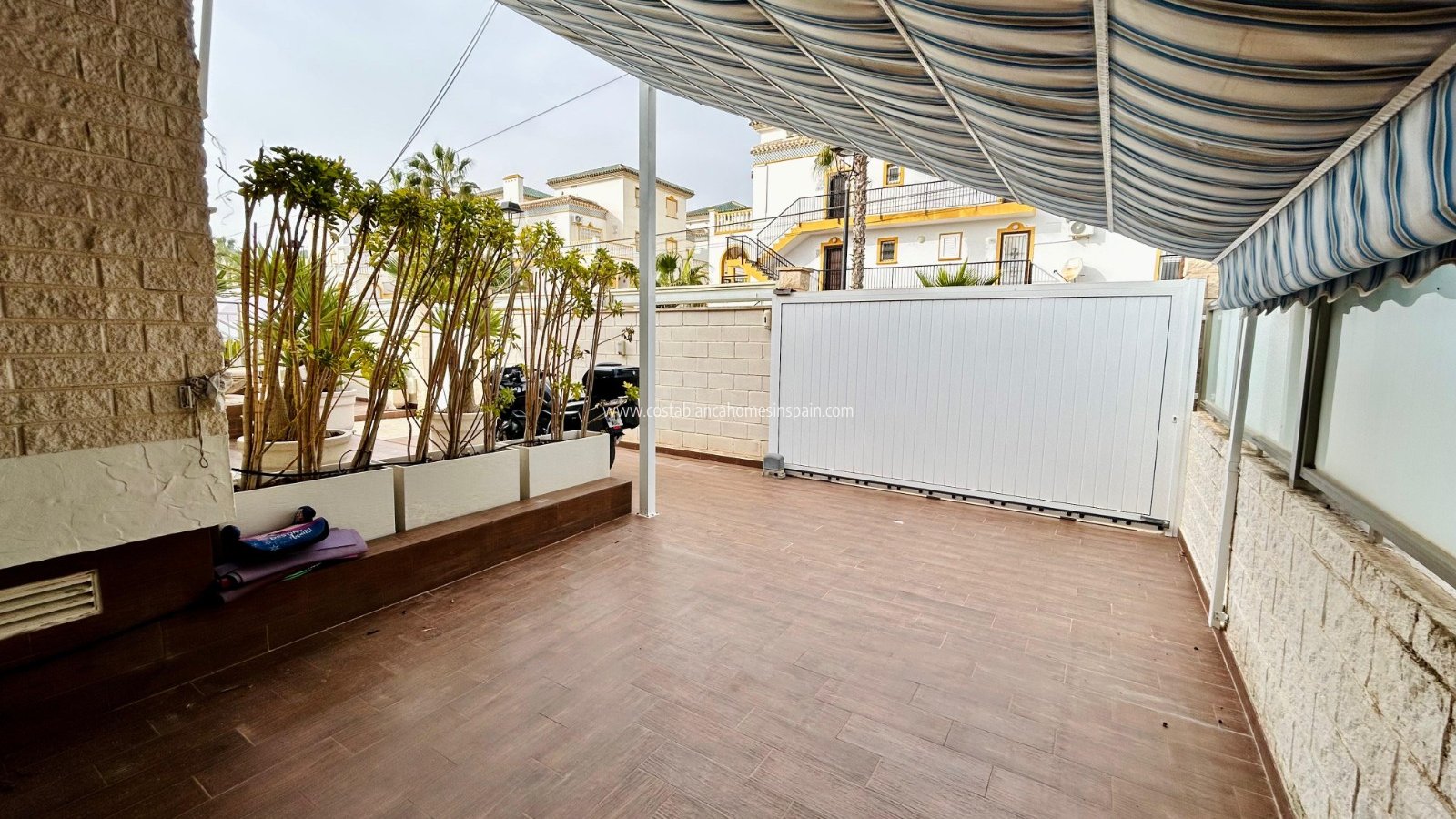 Resale - Detached Villa - Torrevieja - La Mata