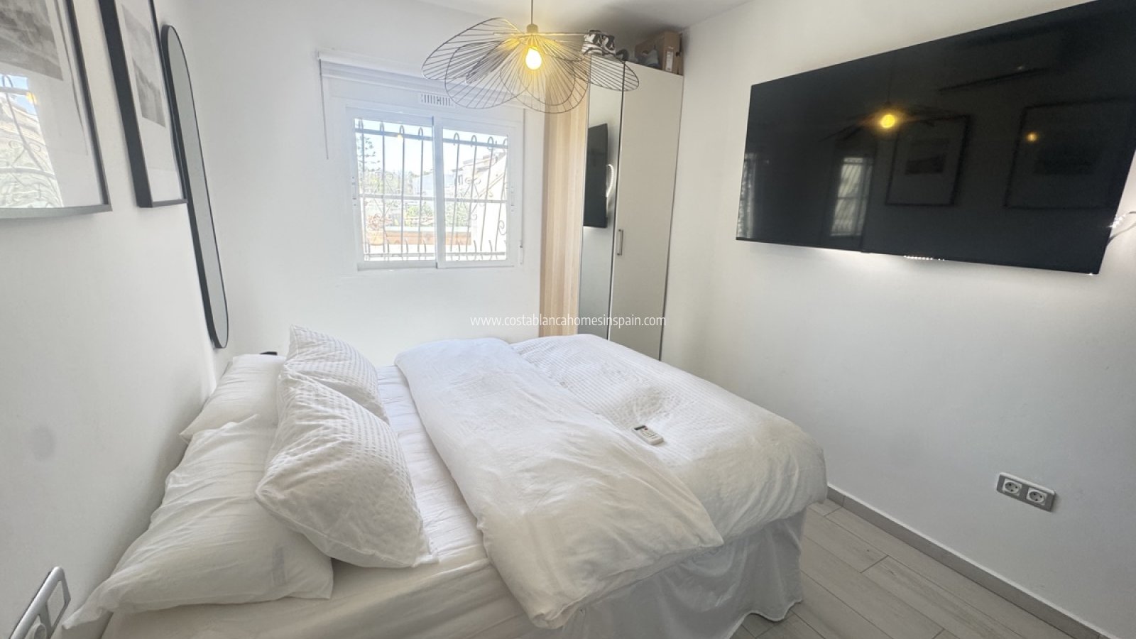 Resale - Detached Villa - Villamartin - Blue Lagoon