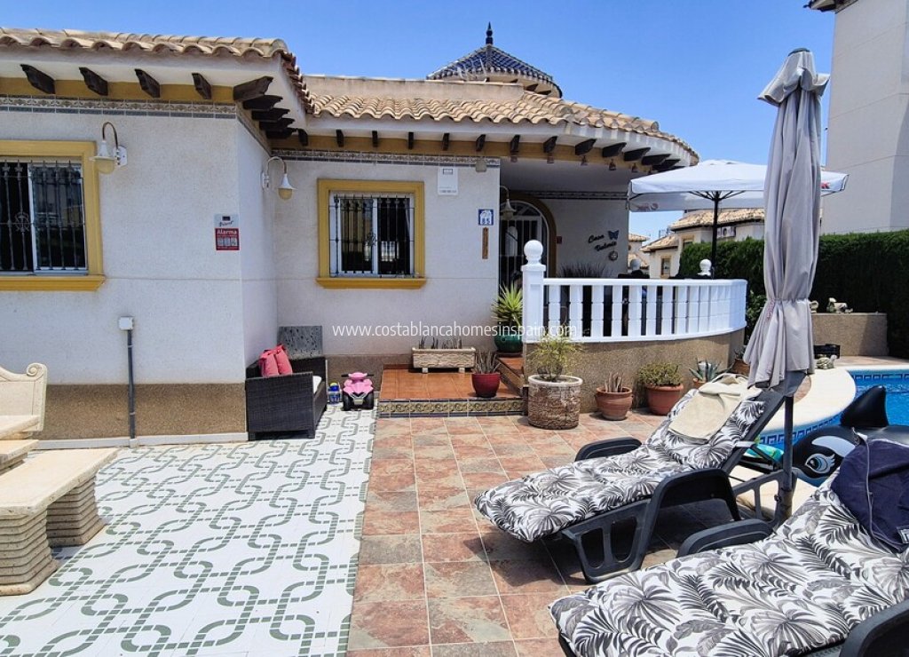 Resale - Detached Villa - Villamartin - Costa Blanca