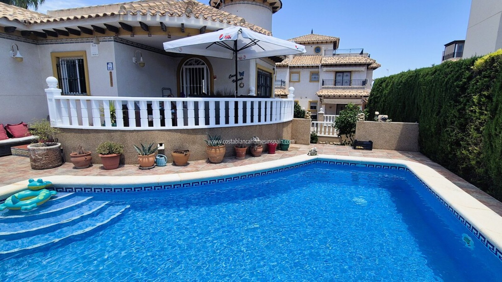 Resale - Detached Villa - Villamartin - Costa Blanca