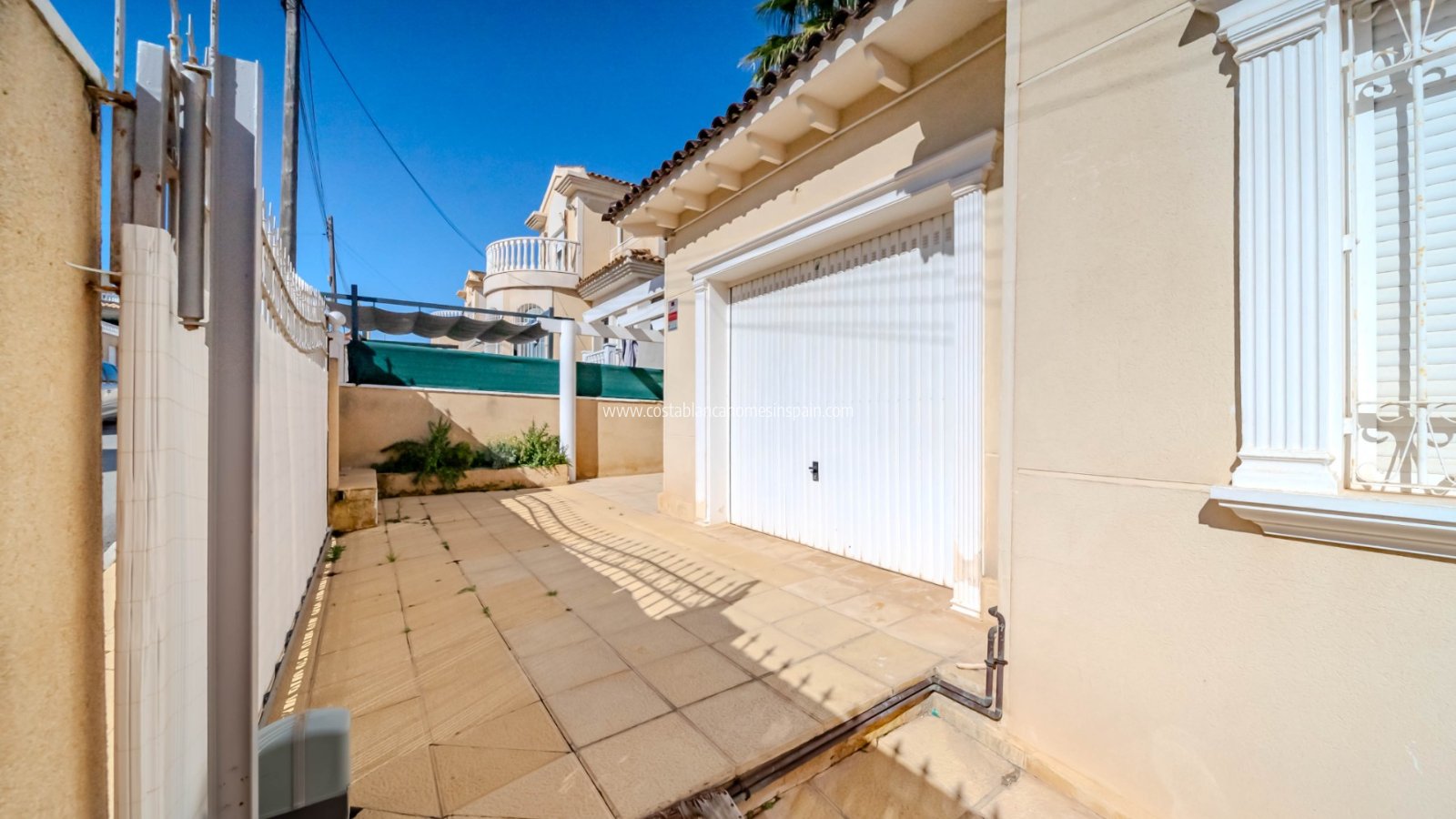 Resale - Detached Villa - Villamartin - Orihuela Costa