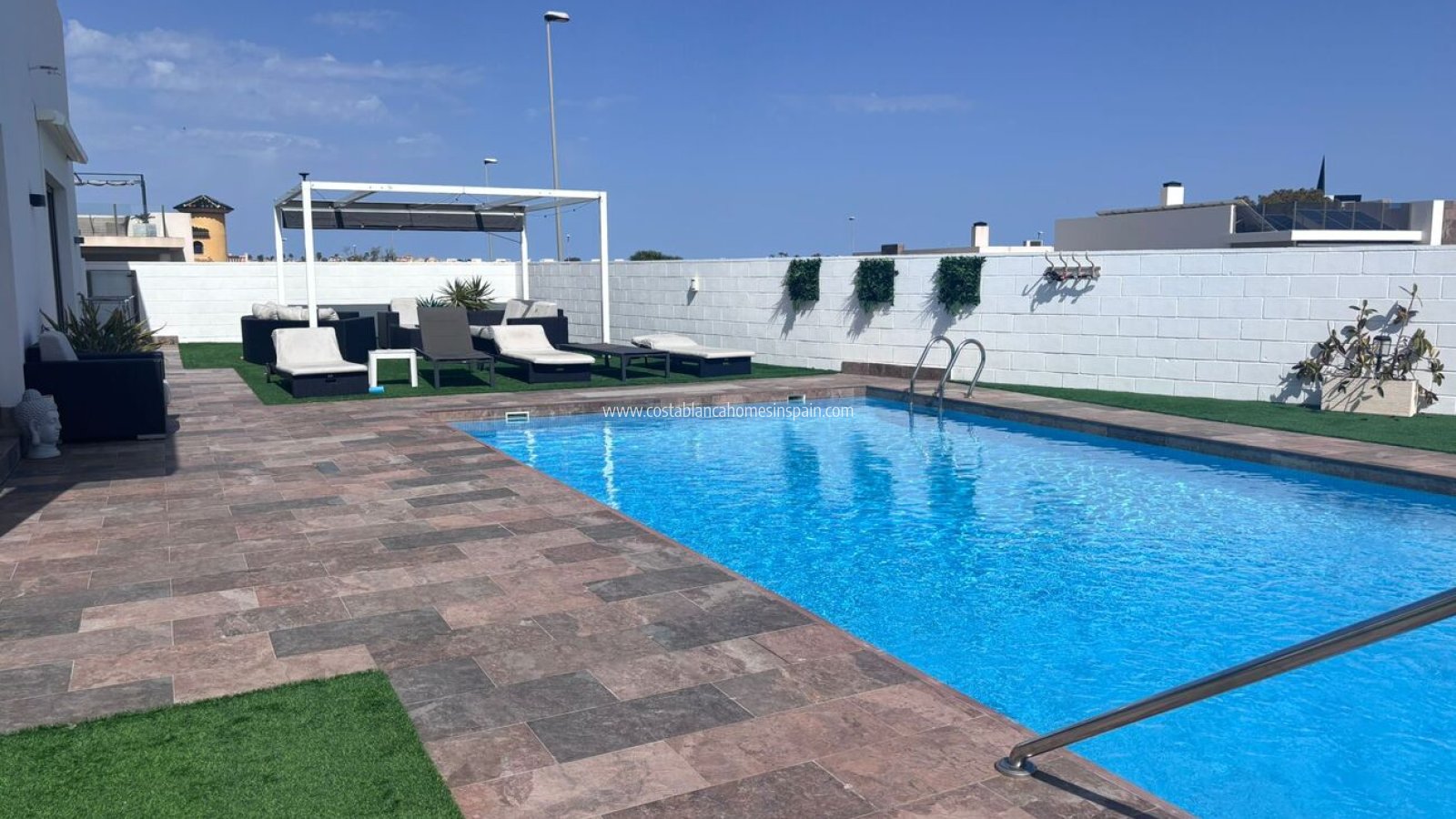 Resale - Detached Villa - Villamartin - Pau 8