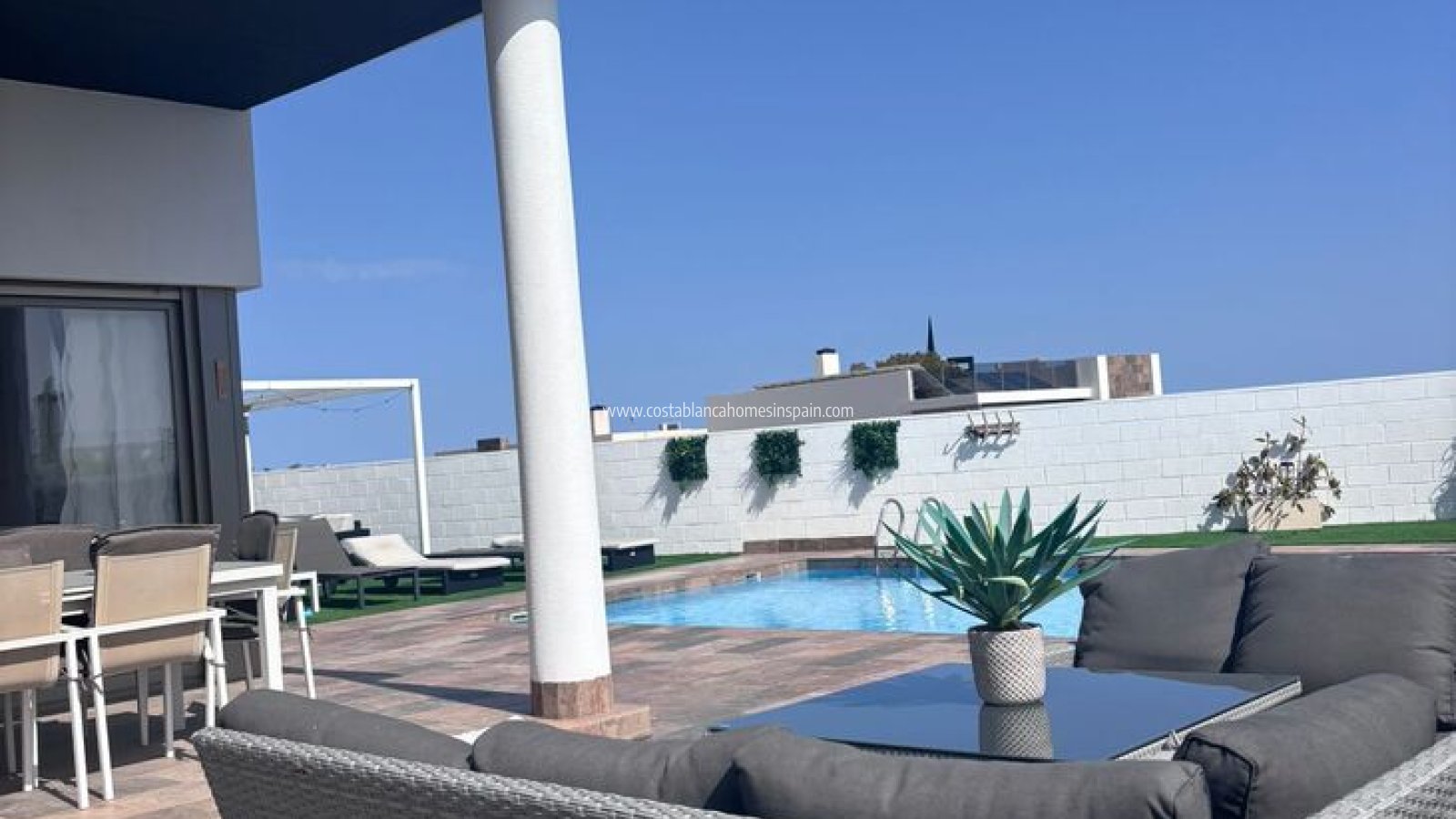 Resale - Detached Villa - Villamartin - Pau 8
