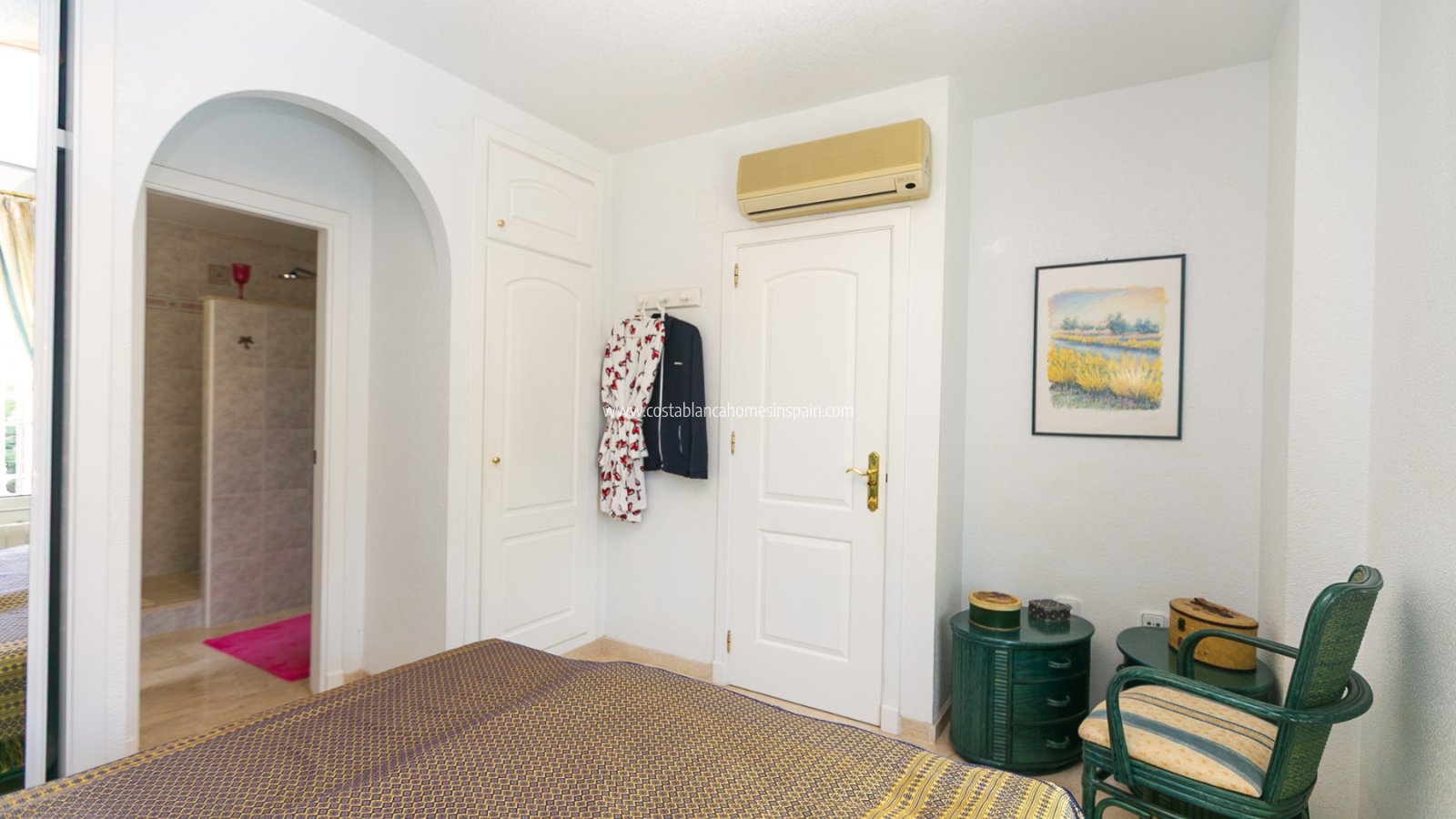 Resale - Detached Villa - Villamartin - Rioja