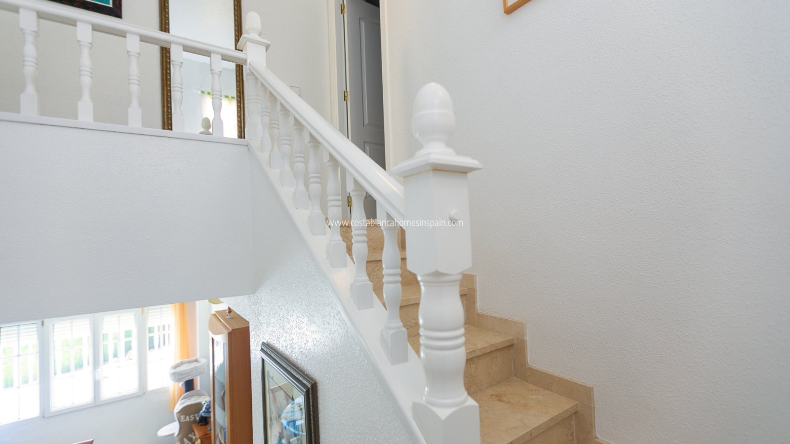 Resale - Detached Villa - Villamartin - Rioja