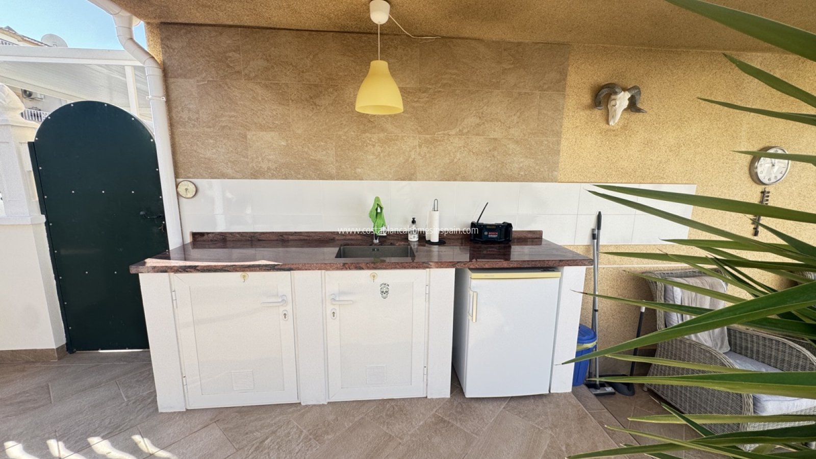 Resale - Detached Villa - Villamartin