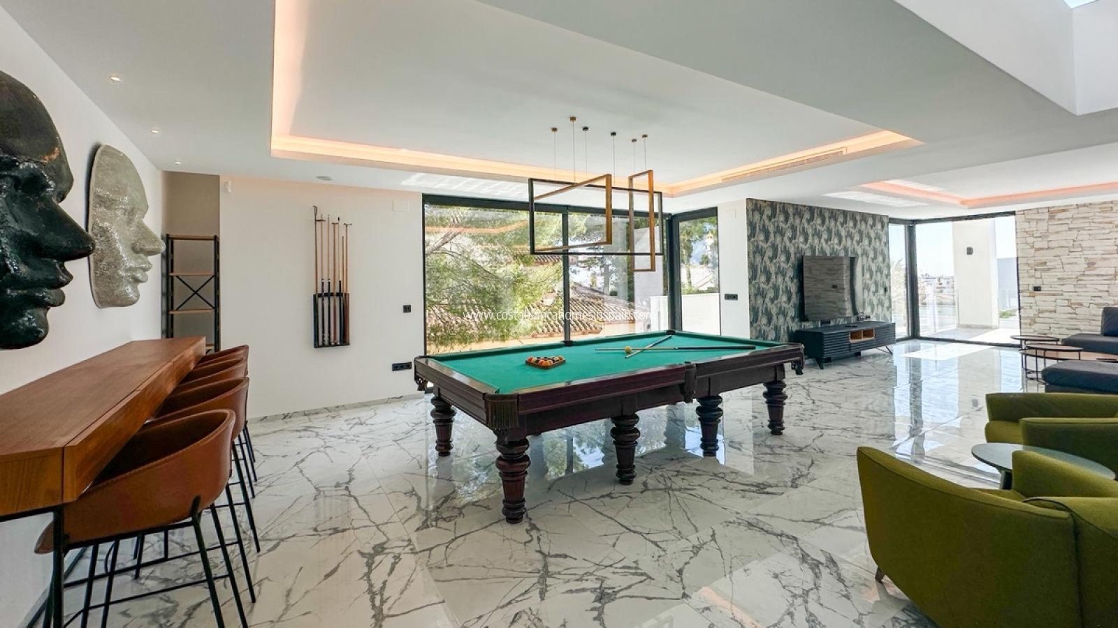 Resale - Detached Villa - Villamartin