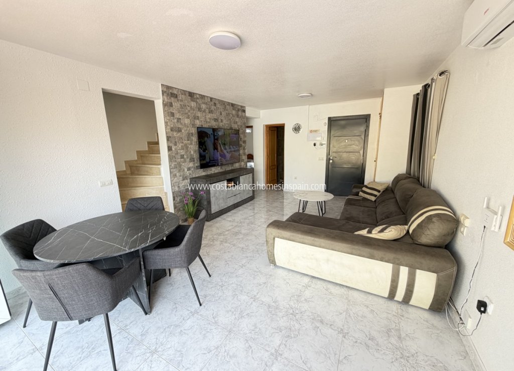 Resale - Detached Villa - Villamartin