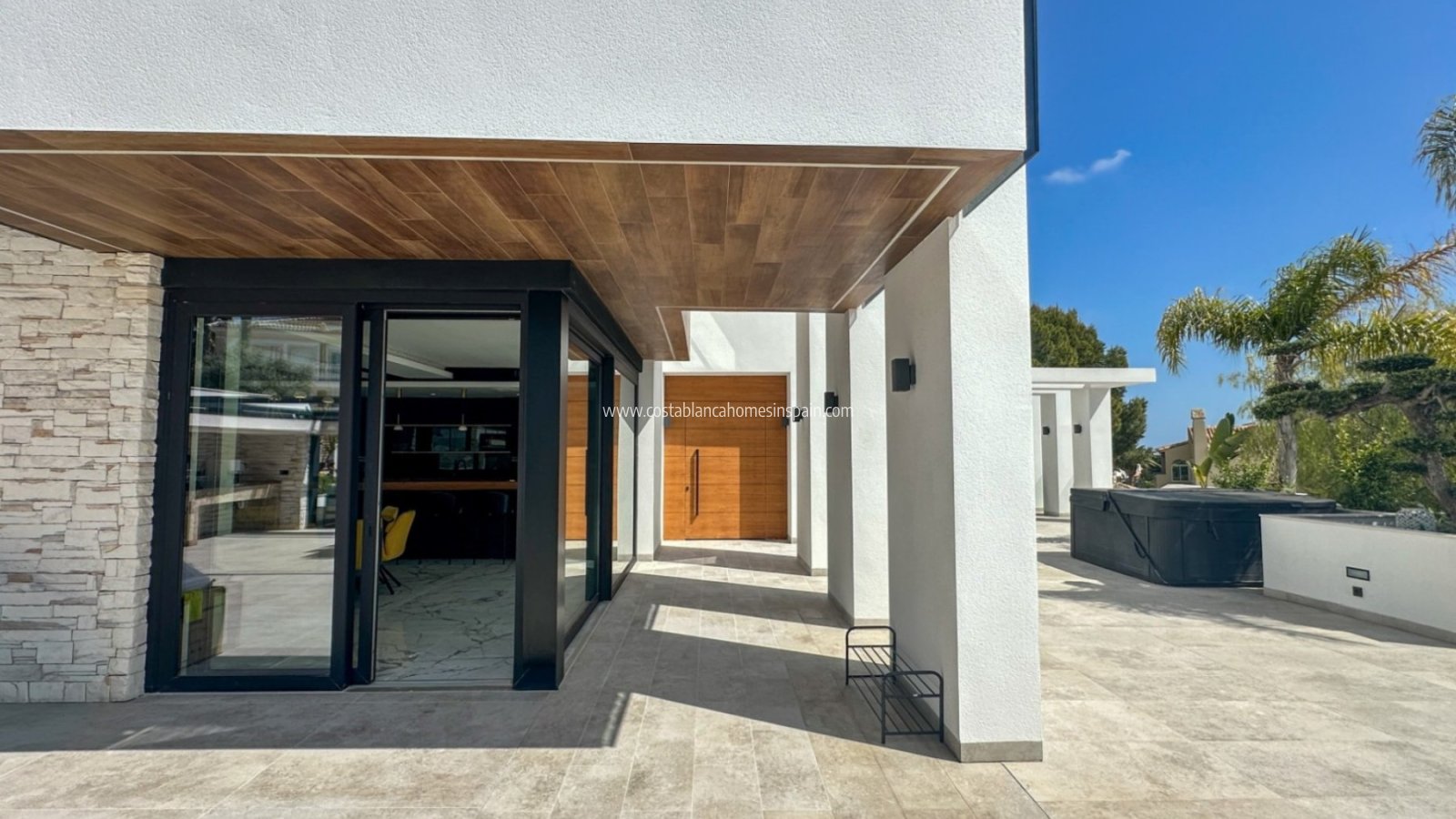 Resale - Detached Villa - Villamartin