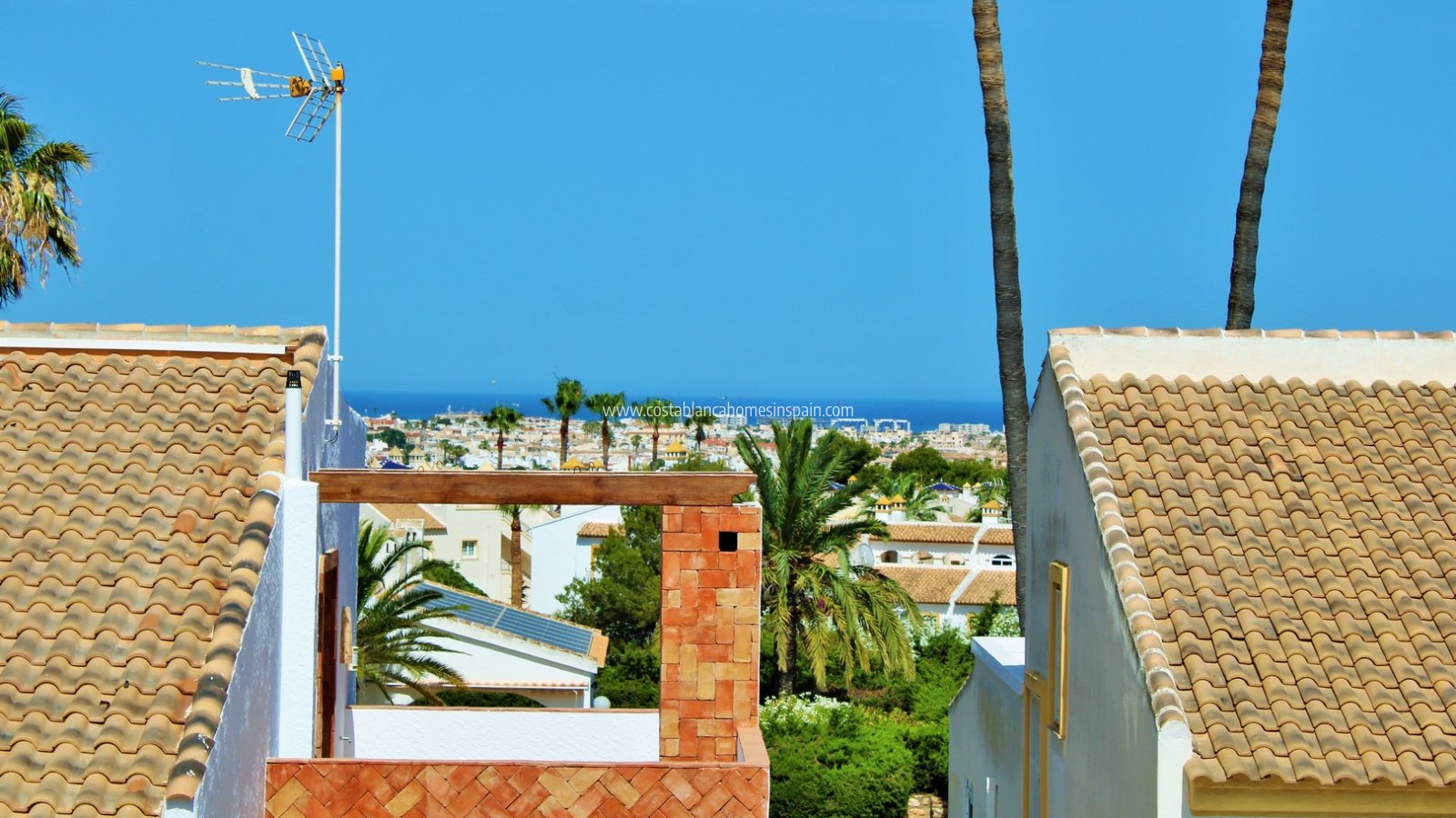 Resale - Detached Villa - Villamartin