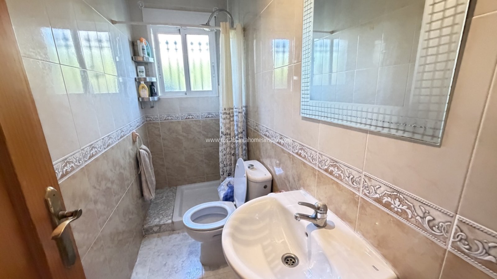 Resale - Detached Villa - Villamartin