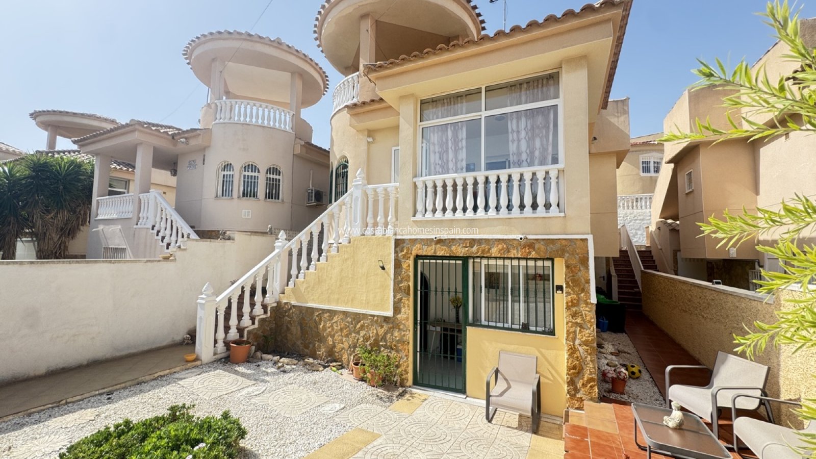 Resale - Detached Villa - Villamartin