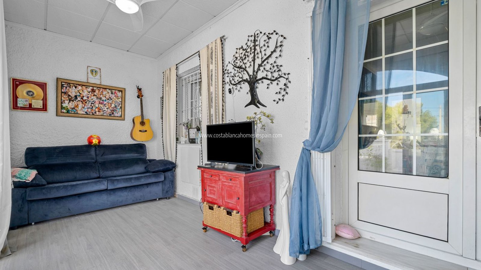 Resale - Detached Villa - Villamartin