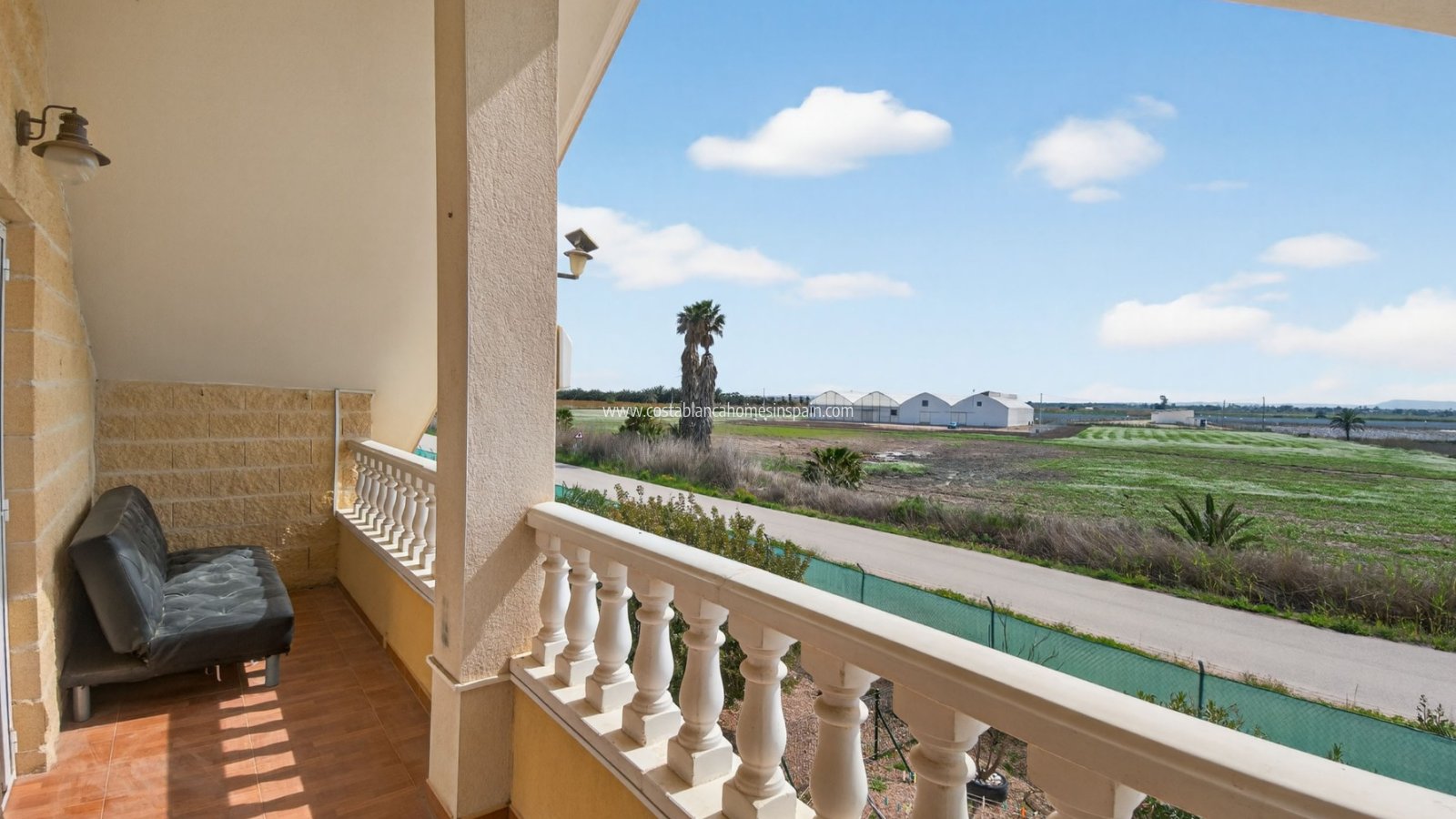 Resale - Finca - Crevillente