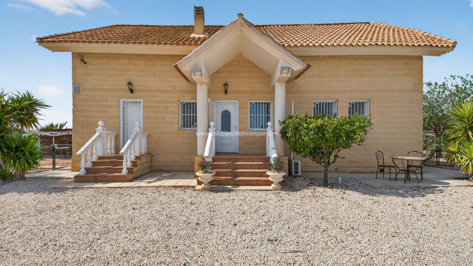 Resale - Finca - Crevillente