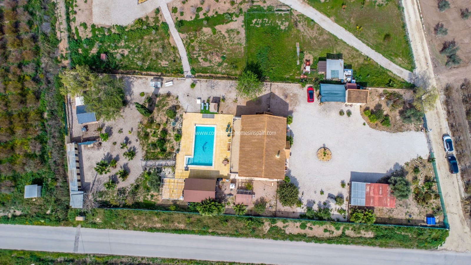 Resale - Finca - Crevillente