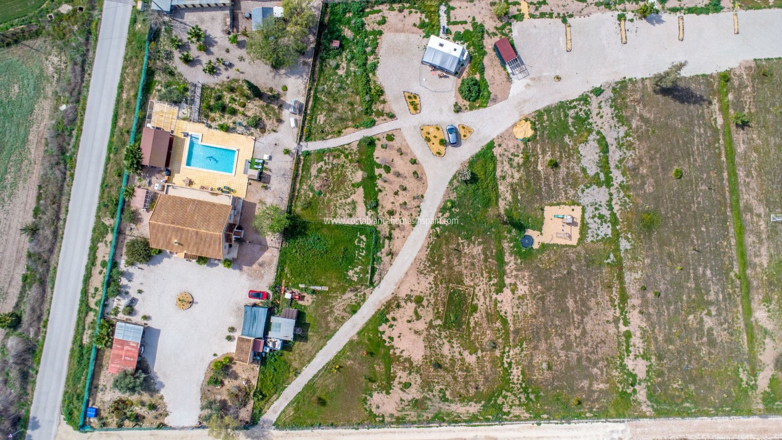 Resale - Finca - Crevillente