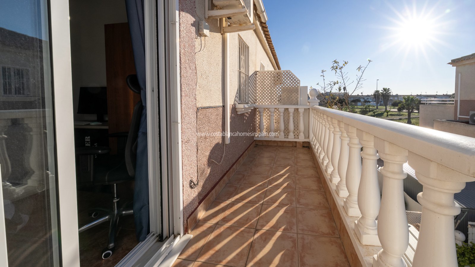 Resale - Semi - Detached Villa - Cabo Roig - La Regia