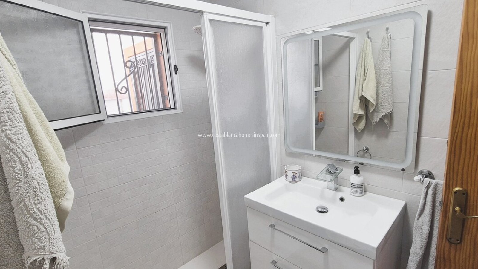 Resale - Semi - Detached Villa - Los Altos - Costa Blanca