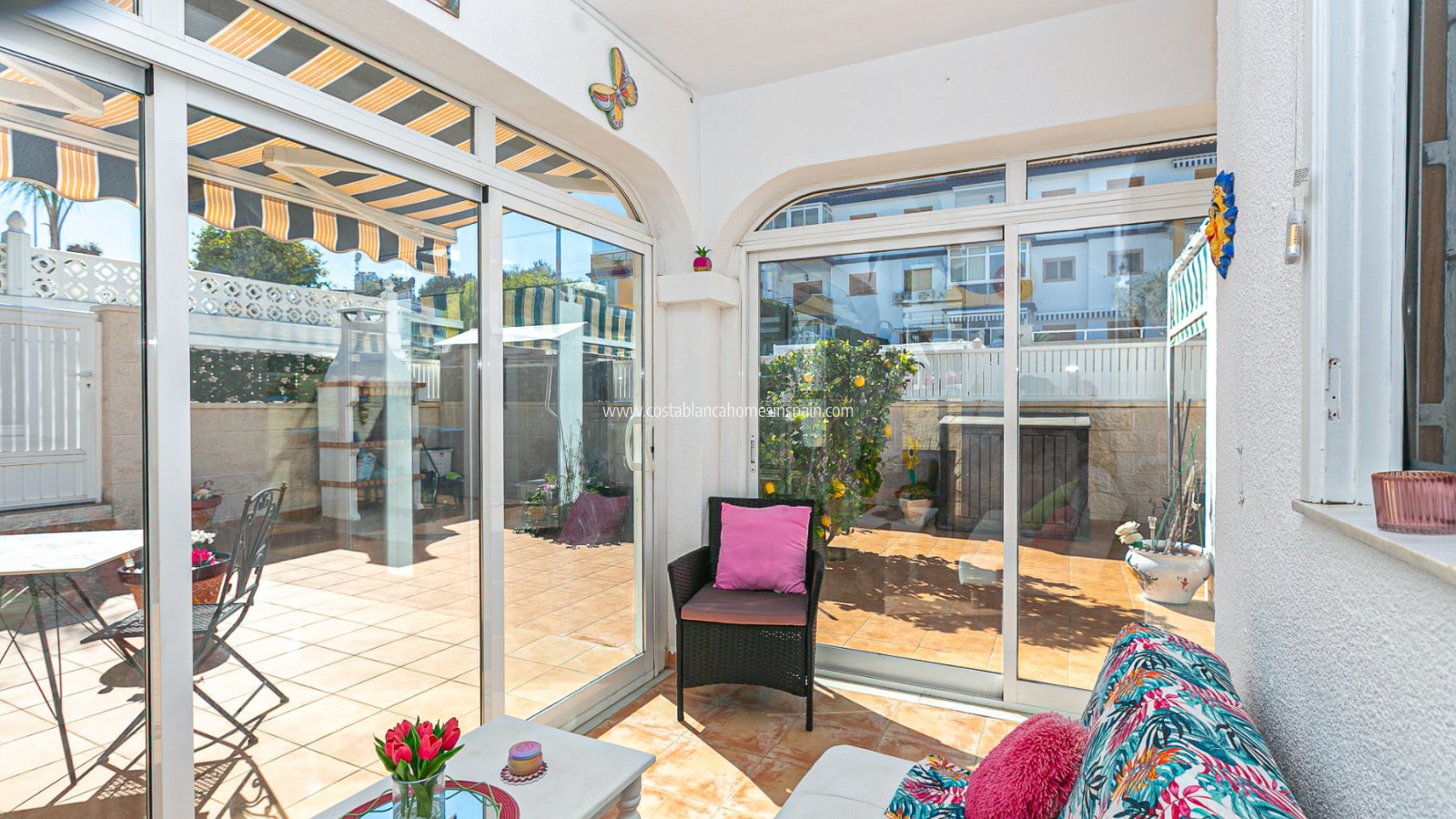 Resale - Semi - Detached Villa - Mil Palmeras - Riomar