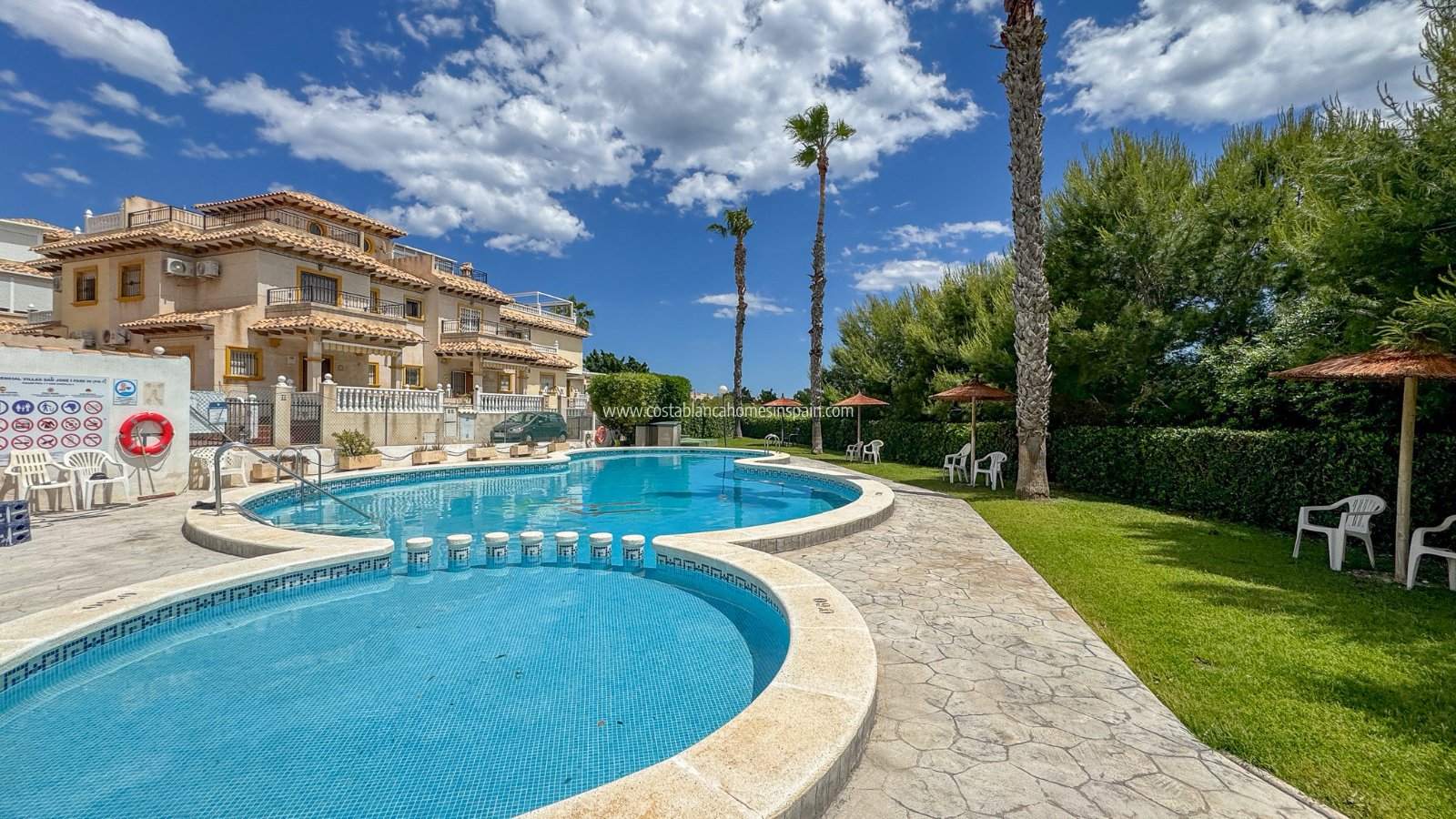 Resale - Semi - Detached Villa - Orihuela Costa - La Zenia