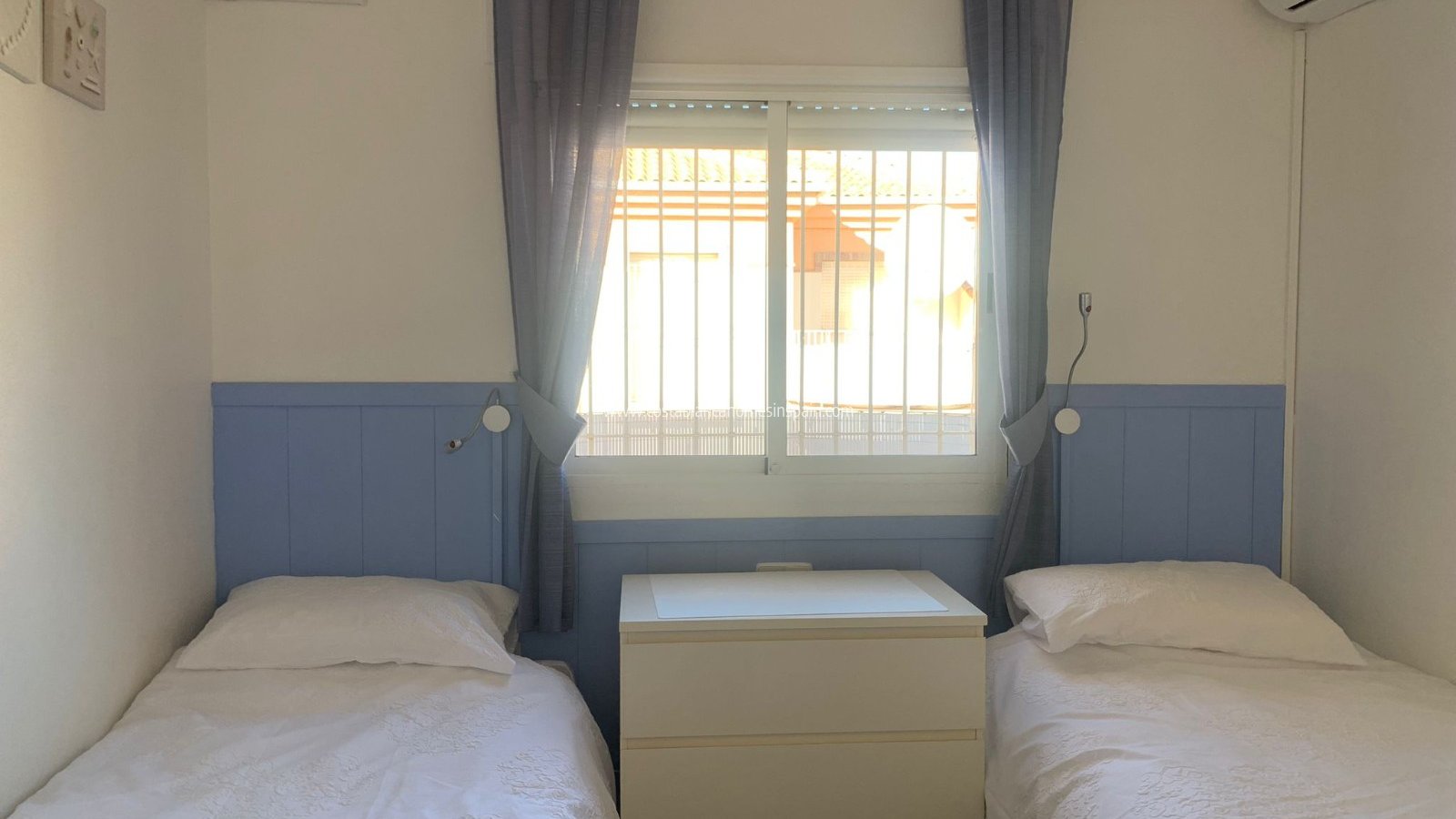 Resale - Semi - Detached Villa - Playa Flamenca - Costa Blanca South