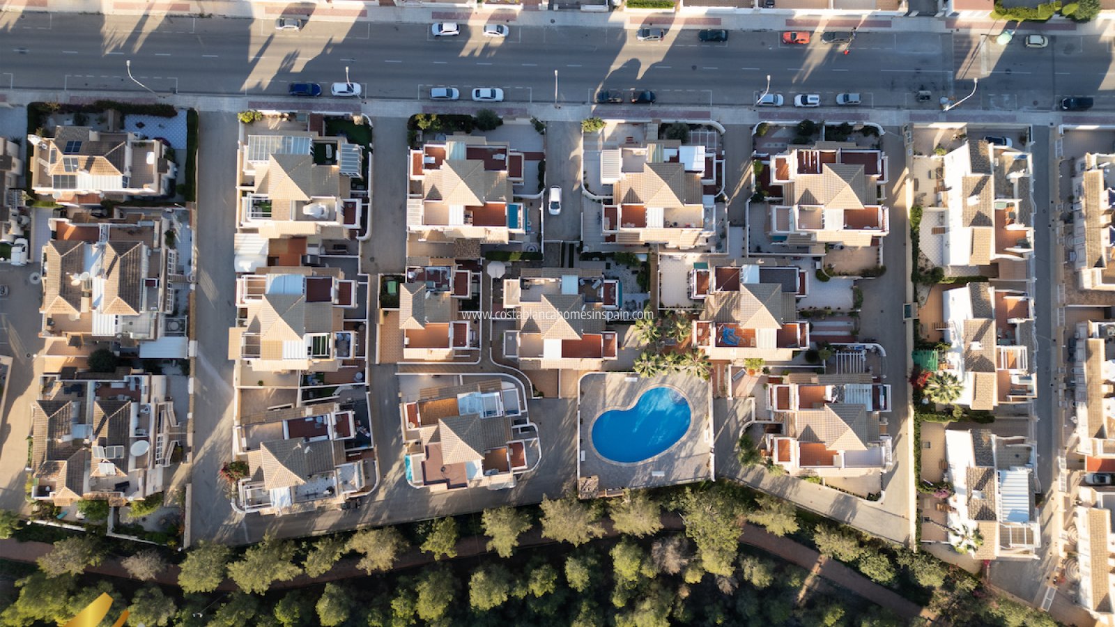 Resale - Semi - Detached Villa - Playa Flamenca - Costa Blanca South