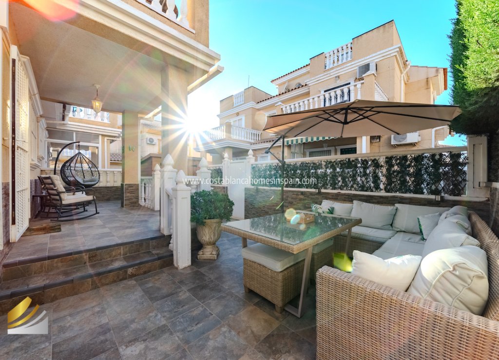 Resale - Semi - Detached Villa - Playa Flamenca - Costa Blanca South