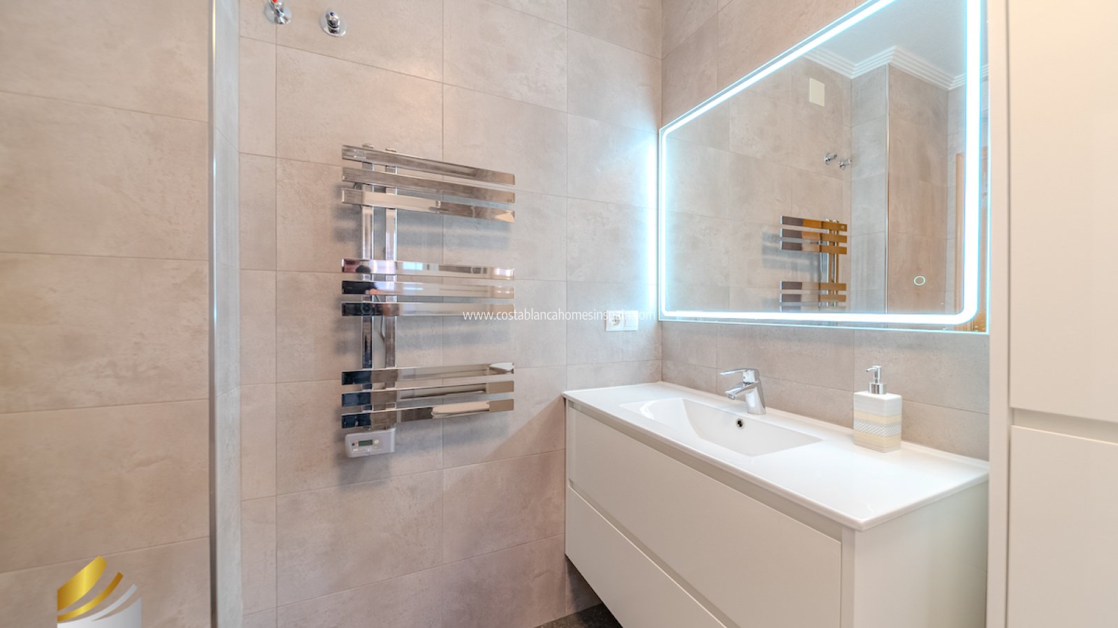 Resale - Semi - Detached Villa - Playa Flamenca - Costa Blanca South